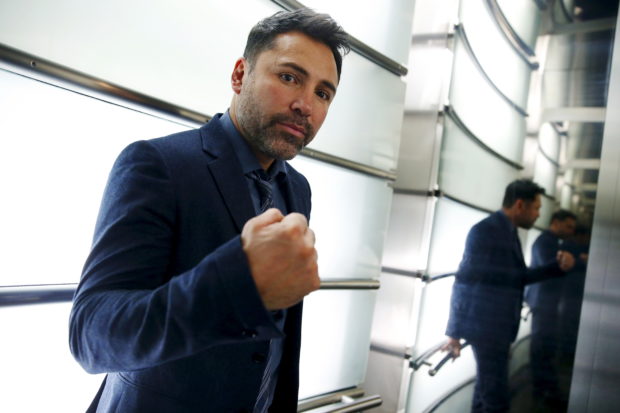 Boxing promoter and former boxer Oscar De La Hoya