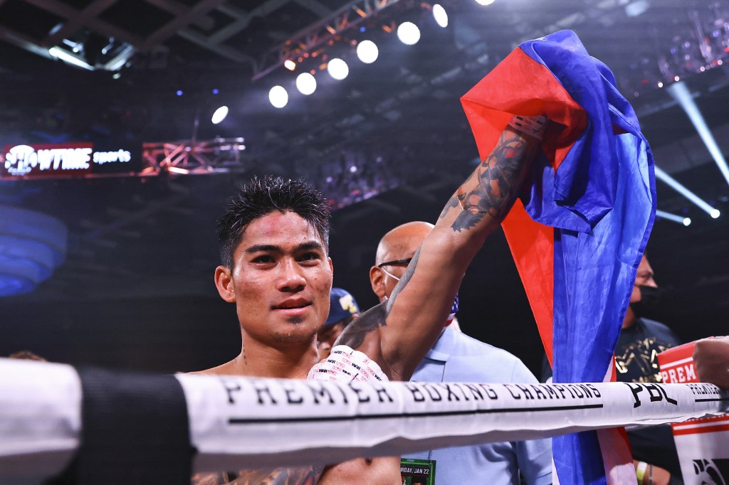 Mark Magsayo