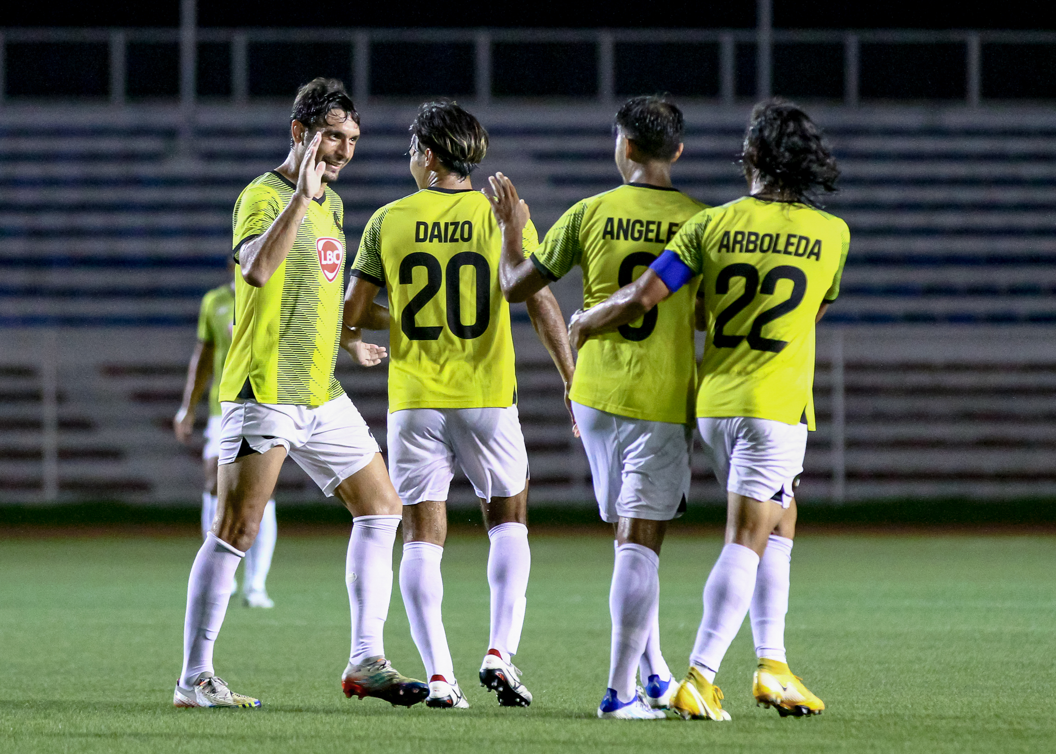 Kaya FC Iloilo vs Garelli FC.
